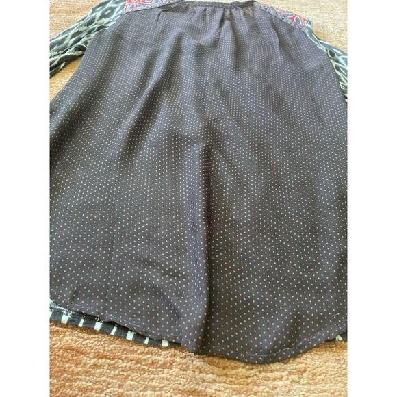 One September Anthropologie Boho Embroidered Tunic Blouse Black Red Ikat Print S - Picture 10 of 10